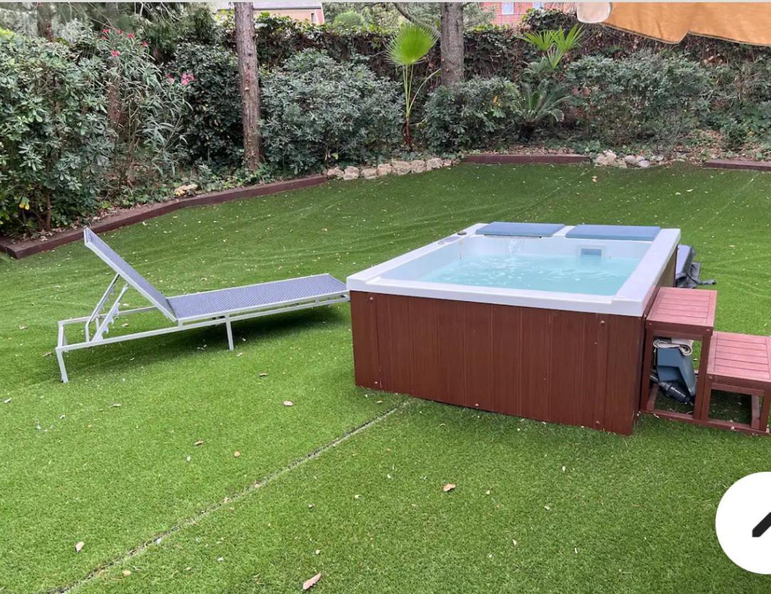 Apartamento Abierto Con Patio Matadepera Buitenkant foto