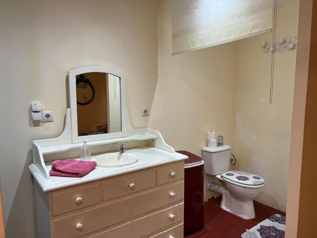 Apartamento Abierto Con Patio Matadepera Buitenkant foto