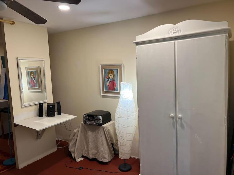 Apartamento Abierto Con Patio Matadepera Buitenkant foto